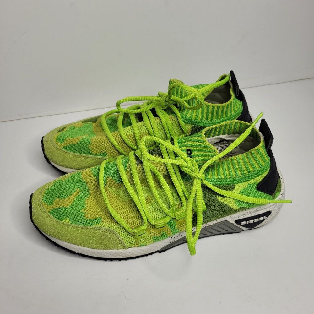 Diesel S-KB SL women's Green Canvas Camouflage Low Top Lifestyle Sneakers Shoes